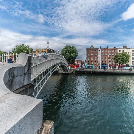 Cozy In Center Of * Dublin